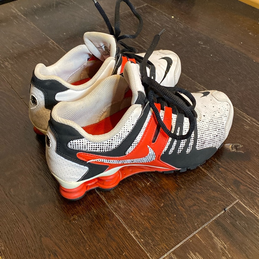 Nike Shox